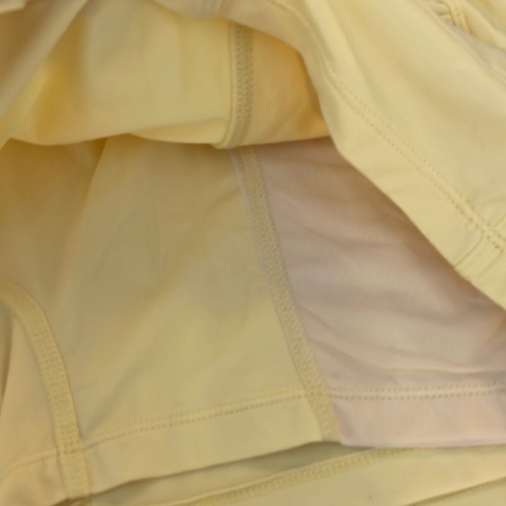 Tail athletic tennis skort skirt yellow pickleball with pockets  Medium - Picture 6 of 8